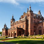 Cheap flights to Glasgow. View our destination guide.