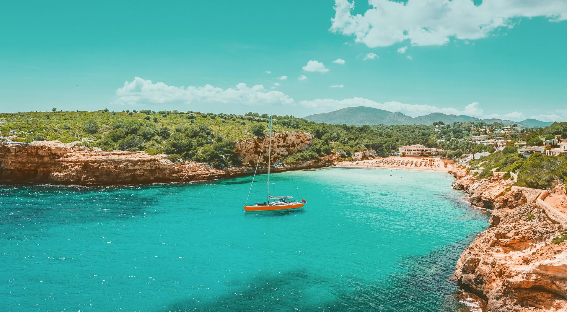 A sunny Mediterranean bay