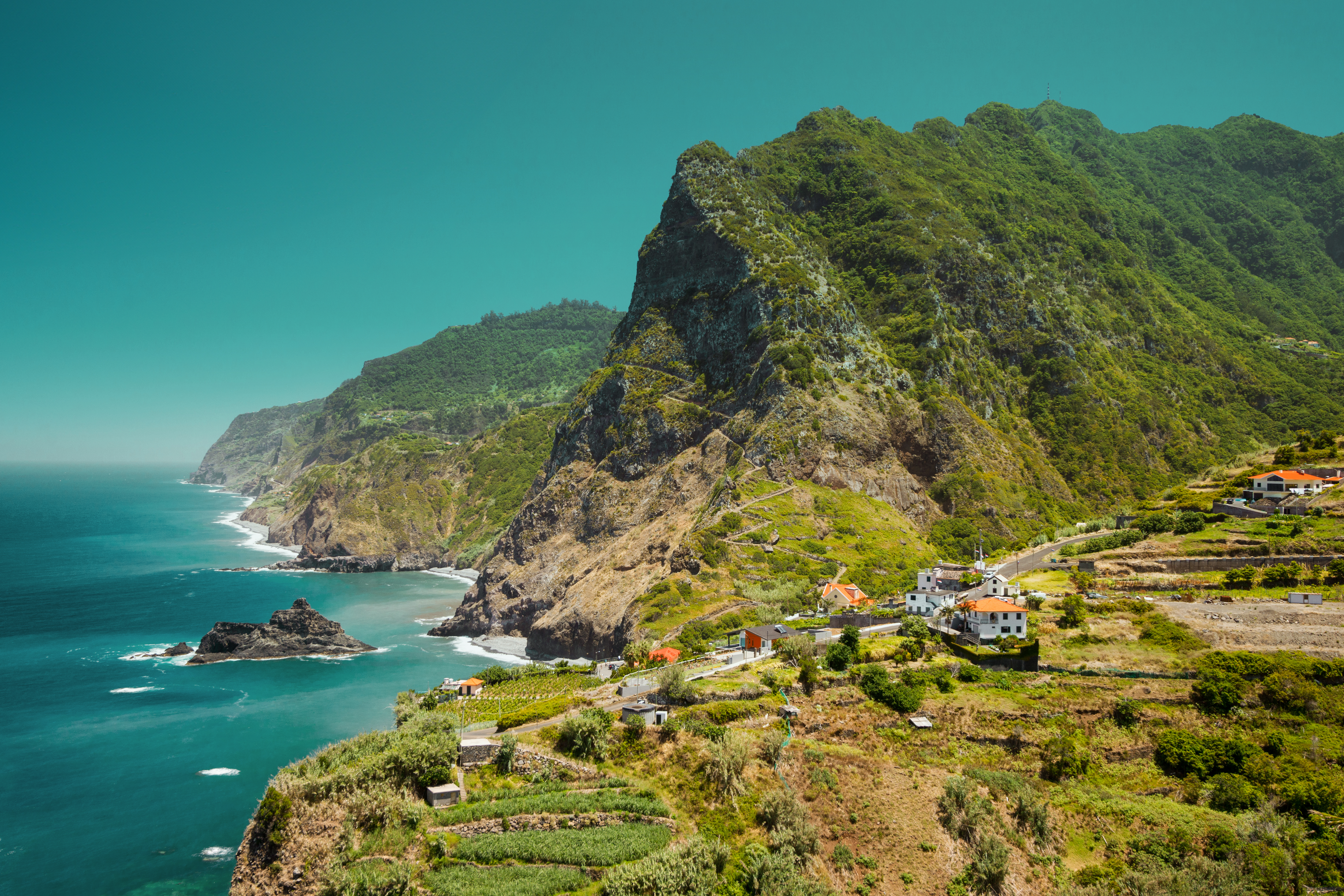 UN Tourism and easyJet holidays