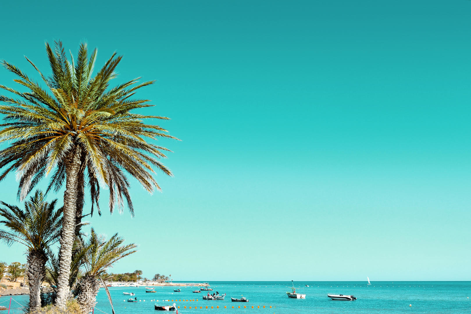 easyJet and easyJet holidays reveal top travel trends for 2023